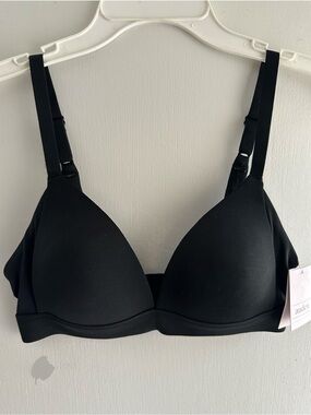 Auden Lightly Lined Wireless Bra – Black 32B NWT